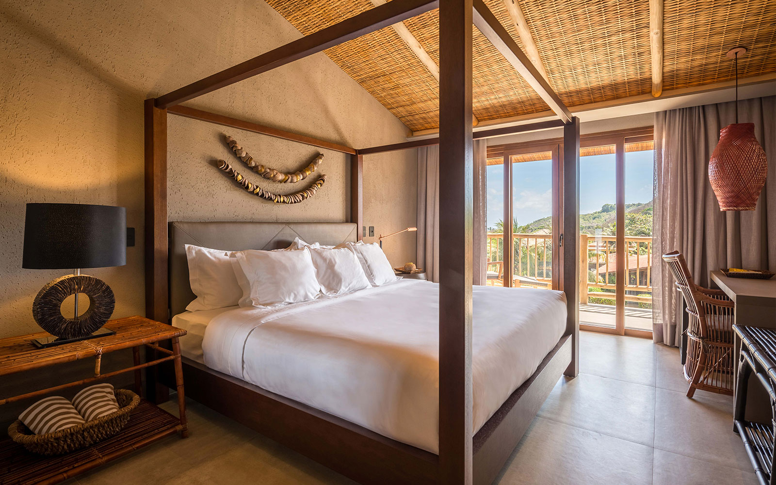 Fernando de Noronha: pé-na-areia, cinco estrelas