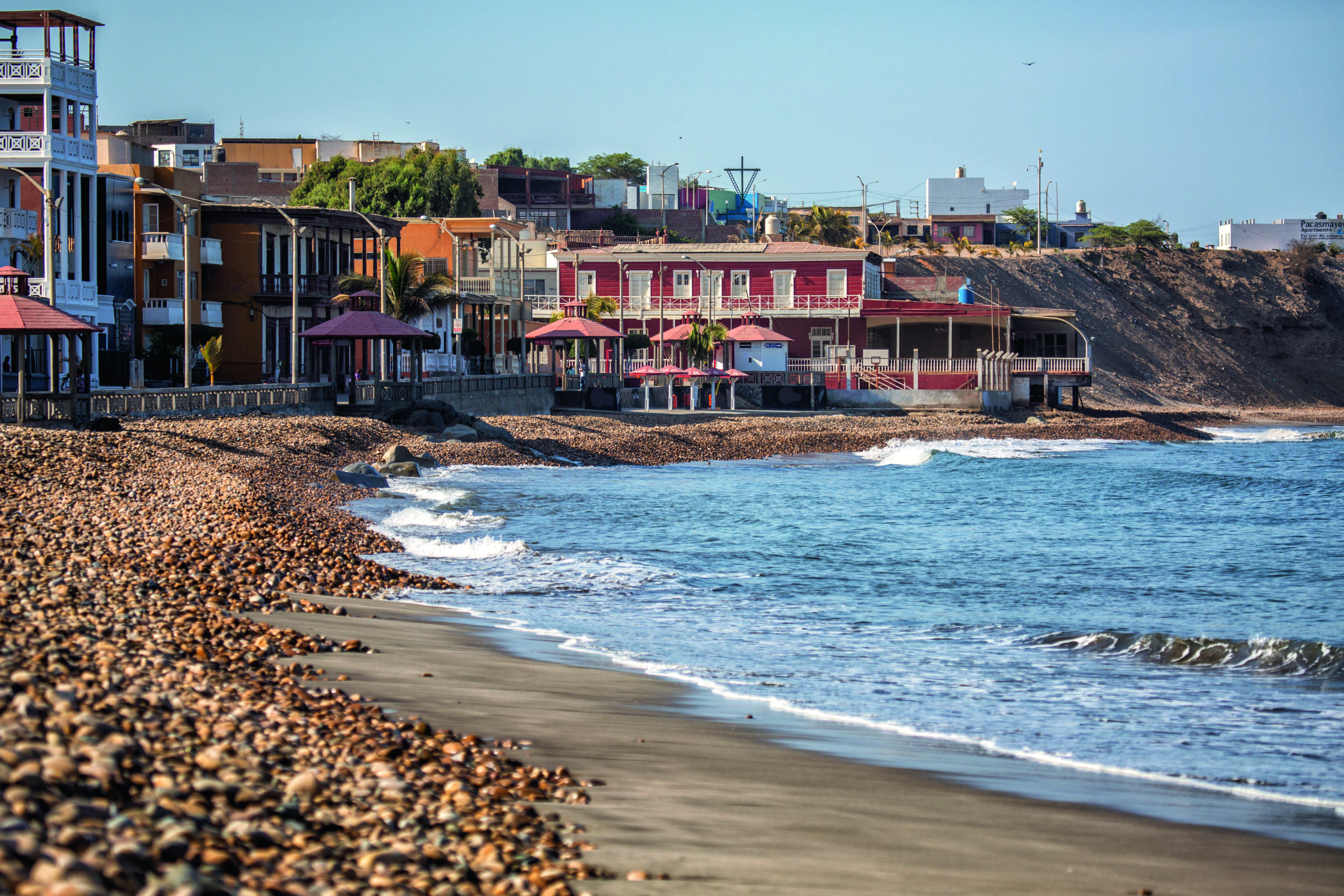 Peru: paraíso dos surfistas banhado pelo Pacífico