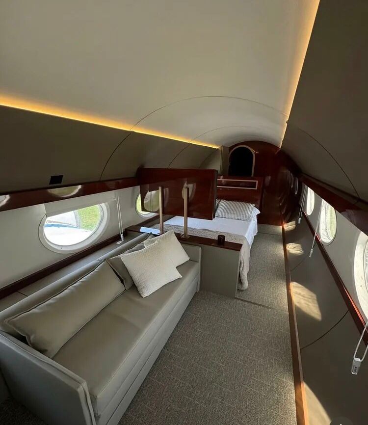 Um jato executivo transformado em suíte de luxo no Espírito Santo