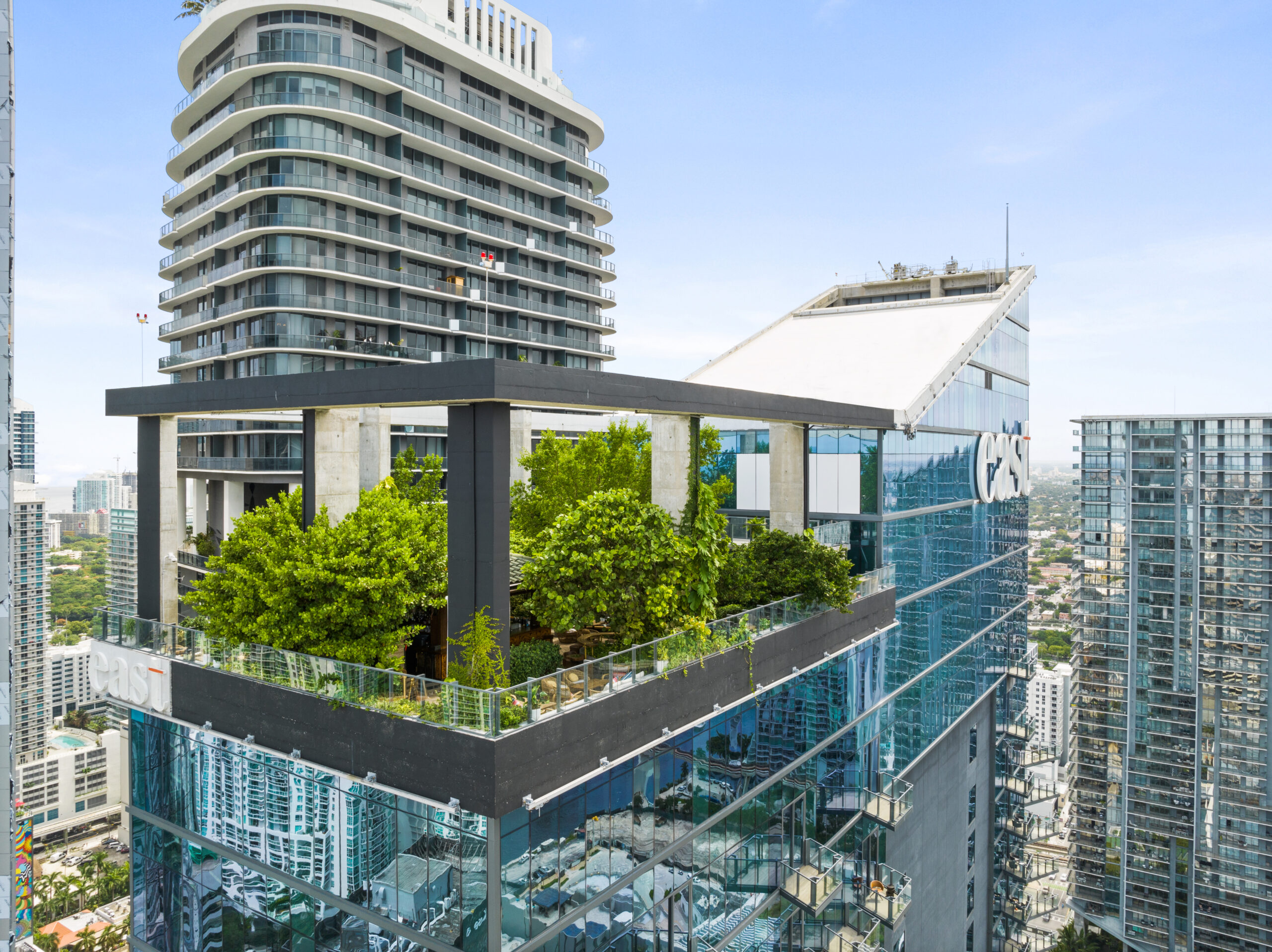 Toda a modernidade e sofisticação do EAST Miami, no Brickell